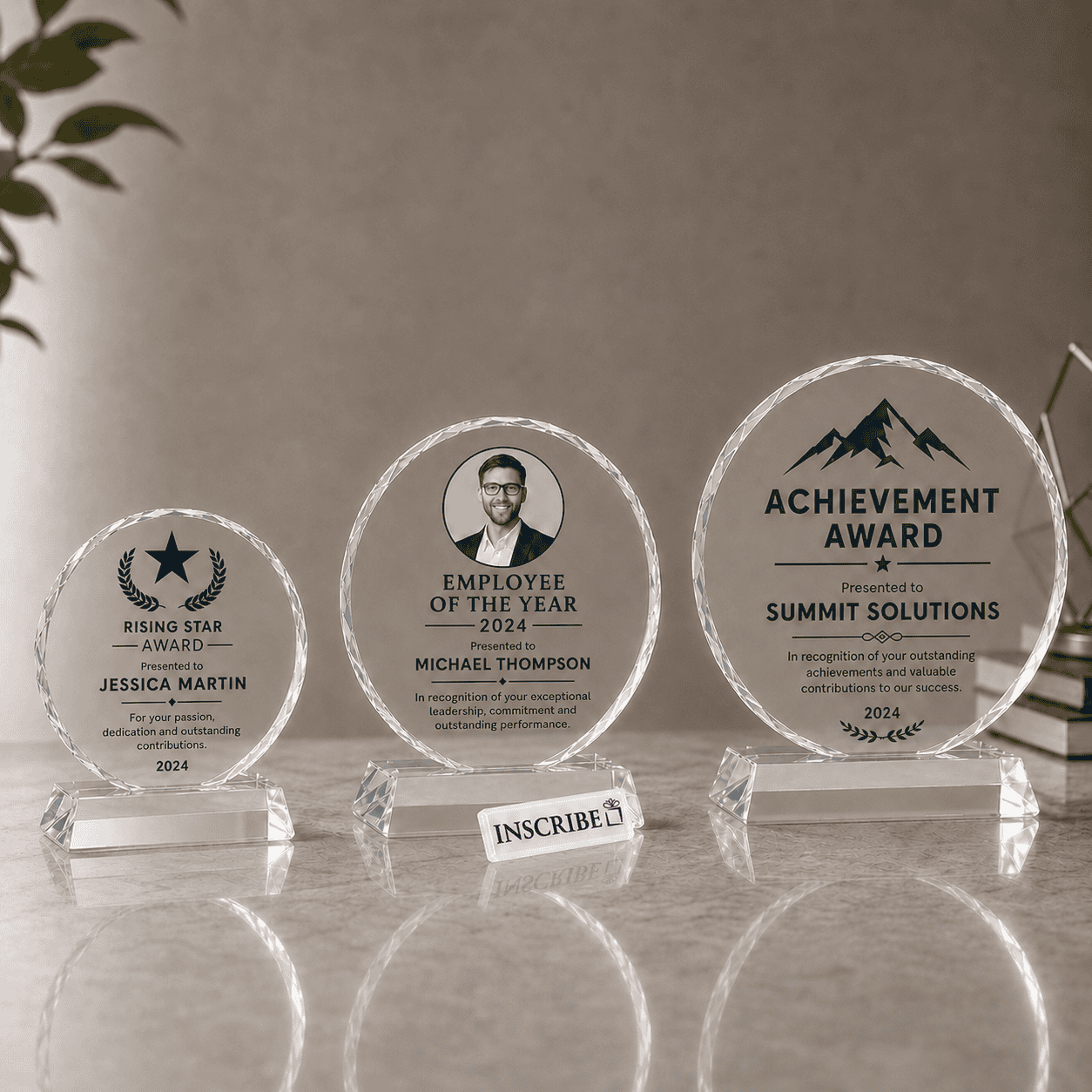 Round Bevelled Crystal Recognition and Appreciation Award Trophy Plaque
