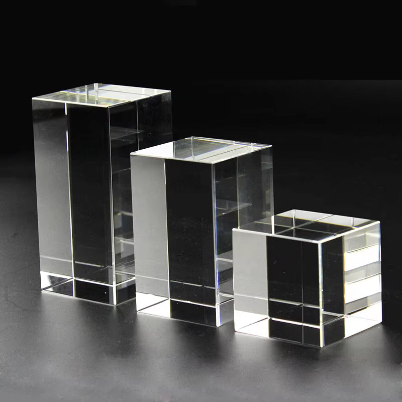Crystal Cube Self Standing (Surface Engraved)